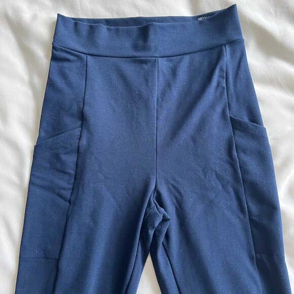 Live The Process Side Pocket Leggings - Navy - Size Medium - Picture 7 of 8